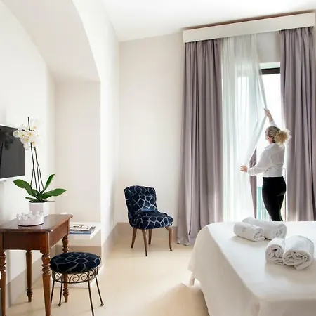 ホテル I Bastioni San Domenico - Boutique 4*