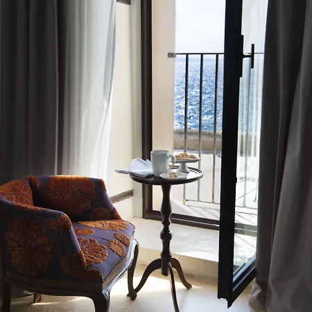 מלון I Bastioni San Domenico - Boutique גאליפולי